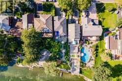 327A LAKE PROMENADE Toronto 