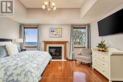 327A LAKE PROMENADE Toronto 