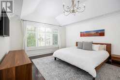 25 HERNE HILL Toronto