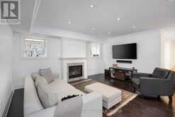 25 HERNE HILL Toronto