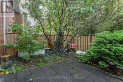 1128 SOUTHDALE ROAD E London