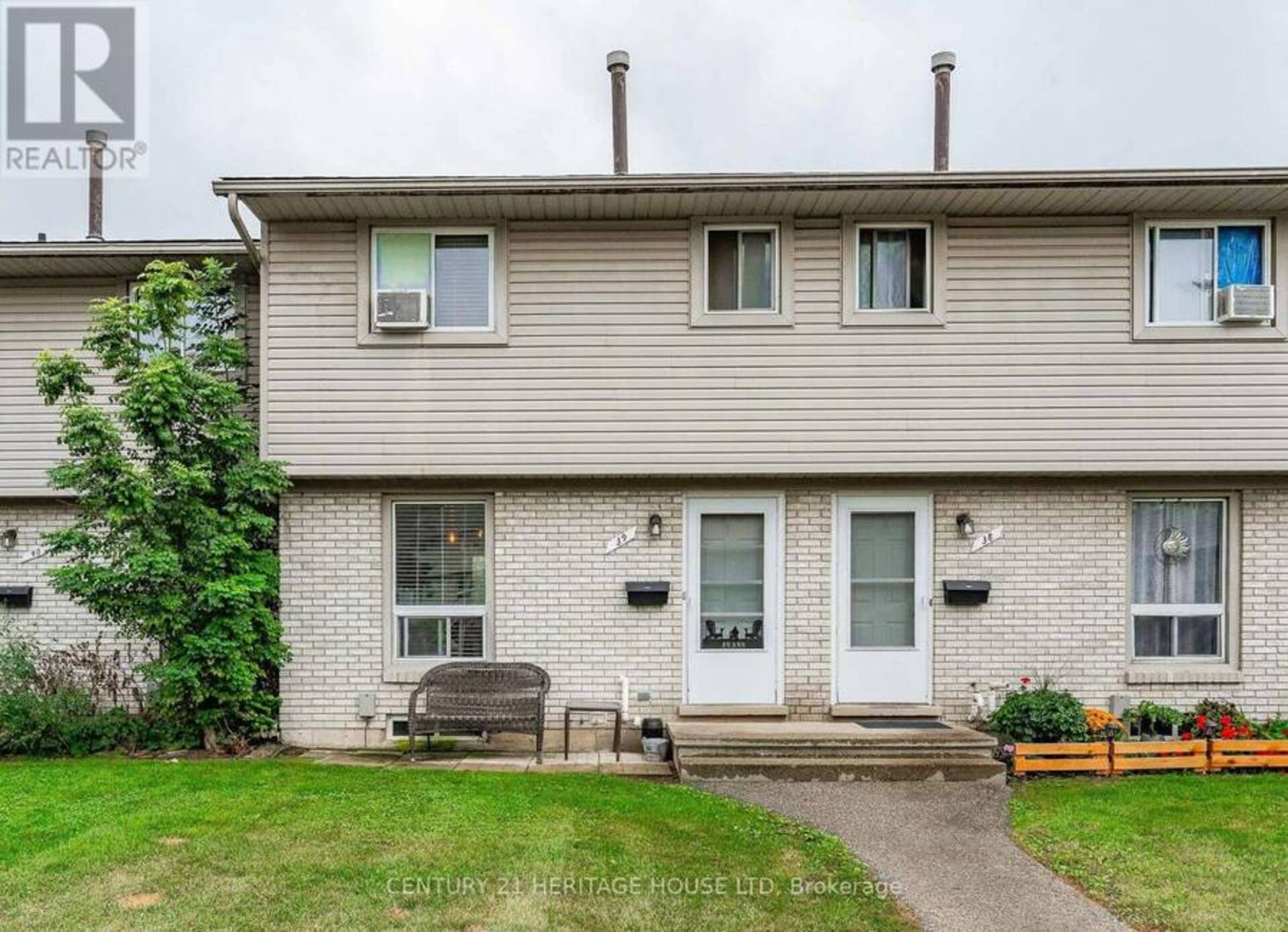 39 - 700 PAISLEY ROAD Guelph 