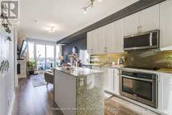 706B - 9600 YONGE STREET Richmond Hill 