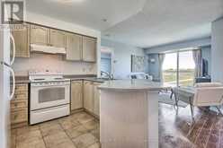 402 - 1030 SHEPPARD AVENUE W Toronto