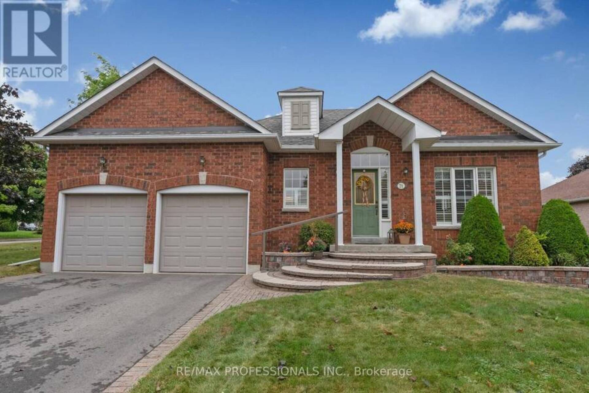 71 COUNTRY ESTATES DRIVE Scugog 