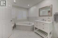 3688 BLOOMINGTON CRESCENT Mississauga