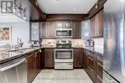 803 - 309 MAJOR MACKENZIE DRIVE E Richmond Hill 