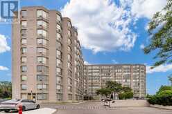 803 - 309 MAJOR MACKENZIE DRIVE E Richmond Hill