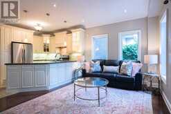 3122 CARDROSS COURT Oakville 