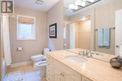 3122 CARDROSS COURT Oakville 