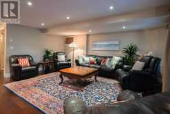 3122 CARDROSS COURT Oakville 