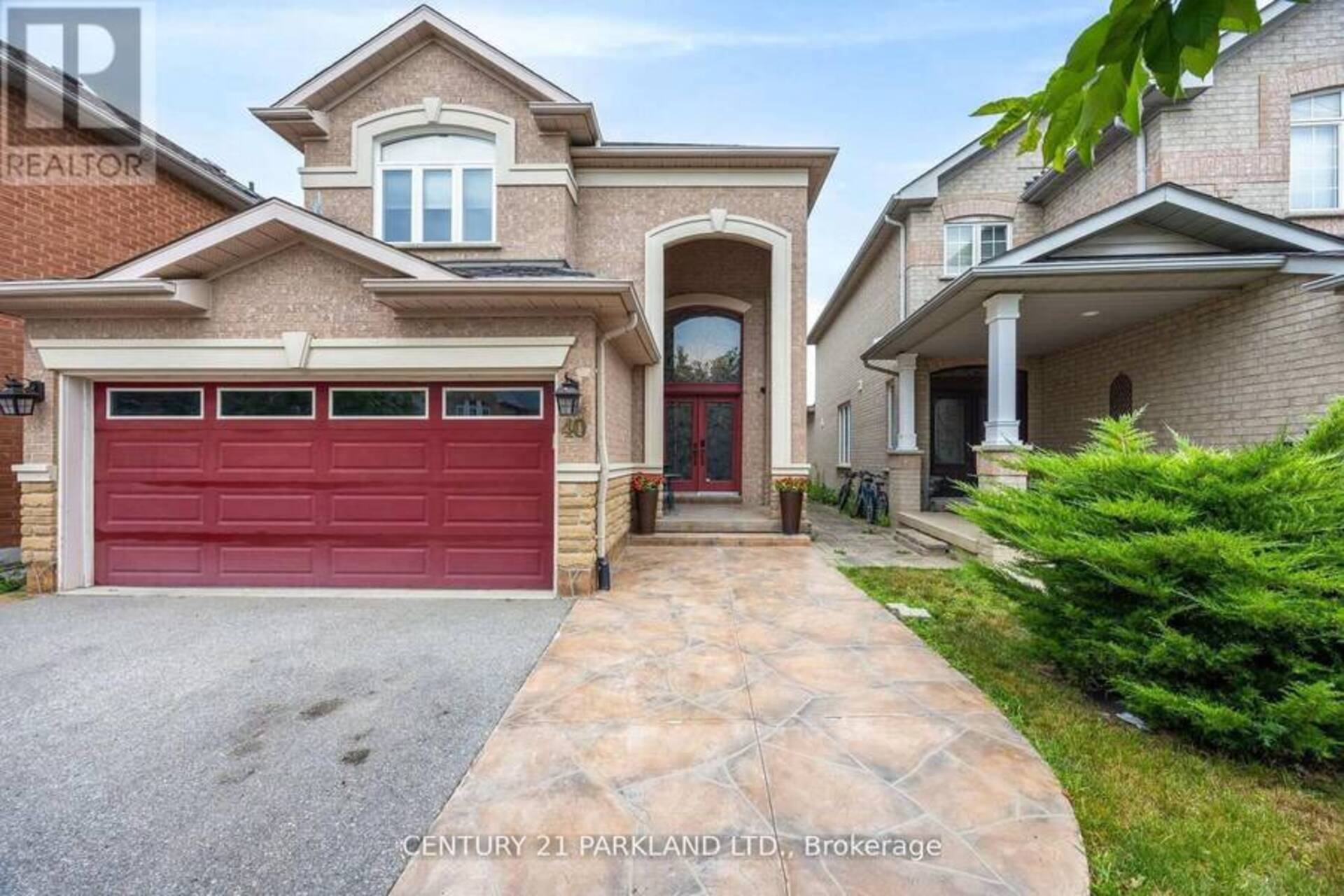 40 LADY FERN DRIVE Markham 