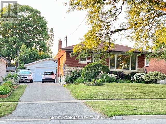 636 SHAKESPEARE AVENUE Oshawa  Ontario