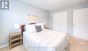 1091 AUGUSTUS DRIVE Burlington 