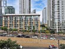 523 - 15 BRUNEL COURT Toronto