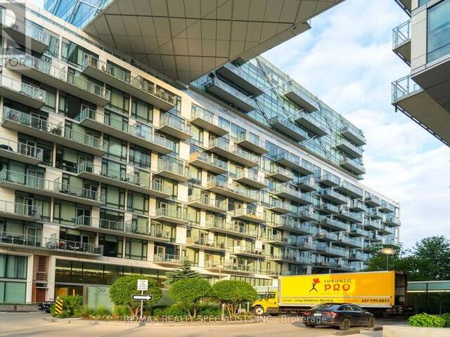 830 - 39 QUEENS QUAY E Toronto Ontario