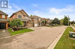 2318 PROUDFOOT TRAIL W Oakville 