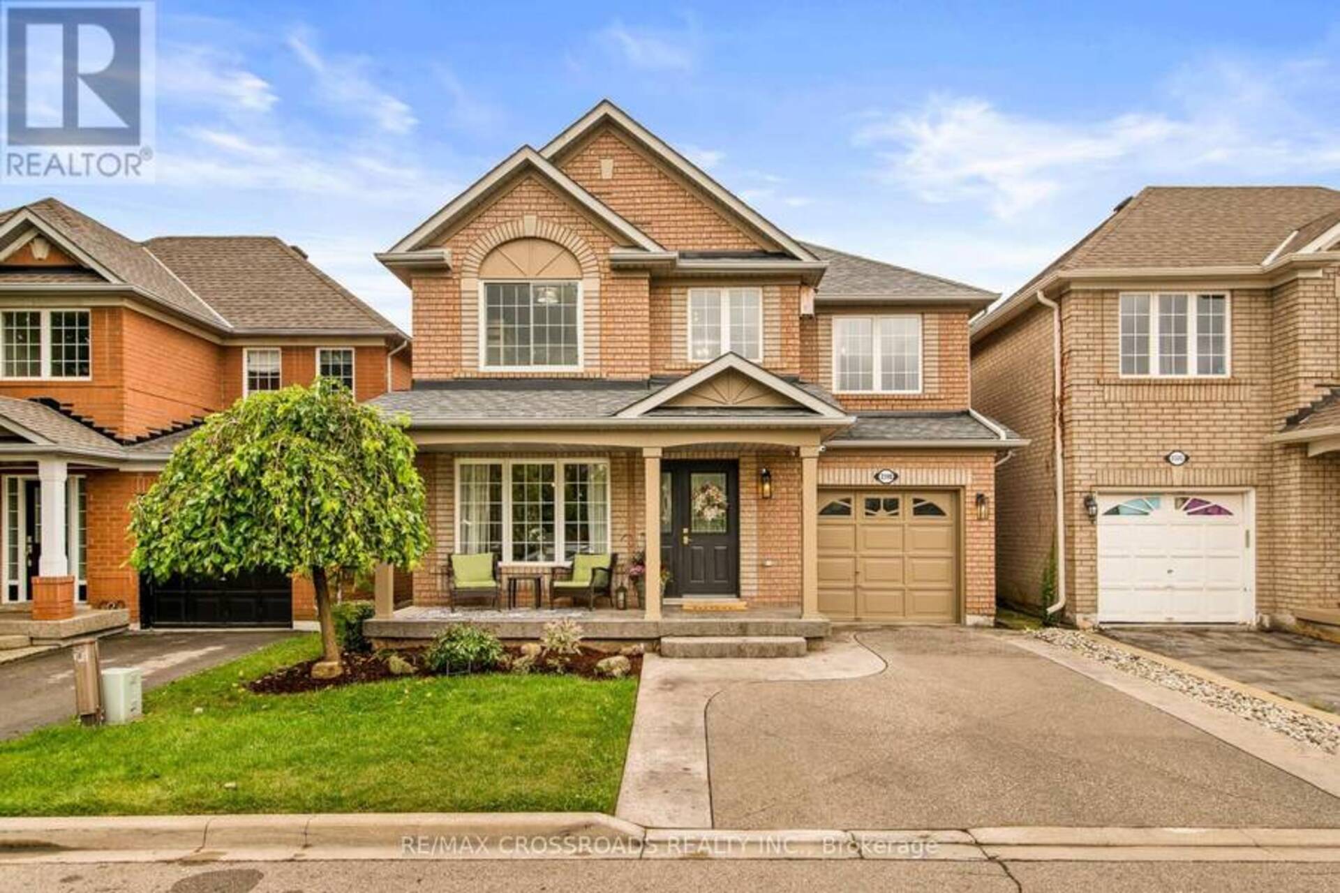 2318 PROUDFOOT TRAIL W Oakville 