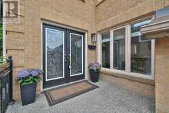 44 KILLARNEY COURT Brampton