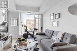 806 - 525 ADELAIDE STREET W Toronto