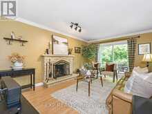 2048 PARKLANE CRESCENT Burlington 