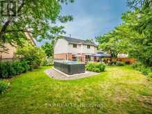 2048 PARKLANE CRESCENT Burlington 