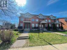 3B HOBDEN PLACE Toronto