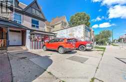 544 DUNDAS STREET E London