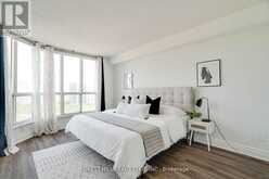 2210 - 2285 LAKE SHORE BOULEVARD W Toronto 