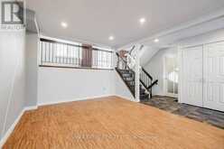 UPPER - 208 HARRISON DRIVE Newmarket 