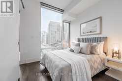 1039 - 39 QUEENS QUAY E Toronto