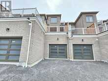 919 CROWSNEST HOLLOW Pickering