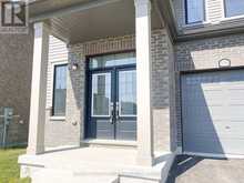 159 FENCHURCH MANOR Barrie