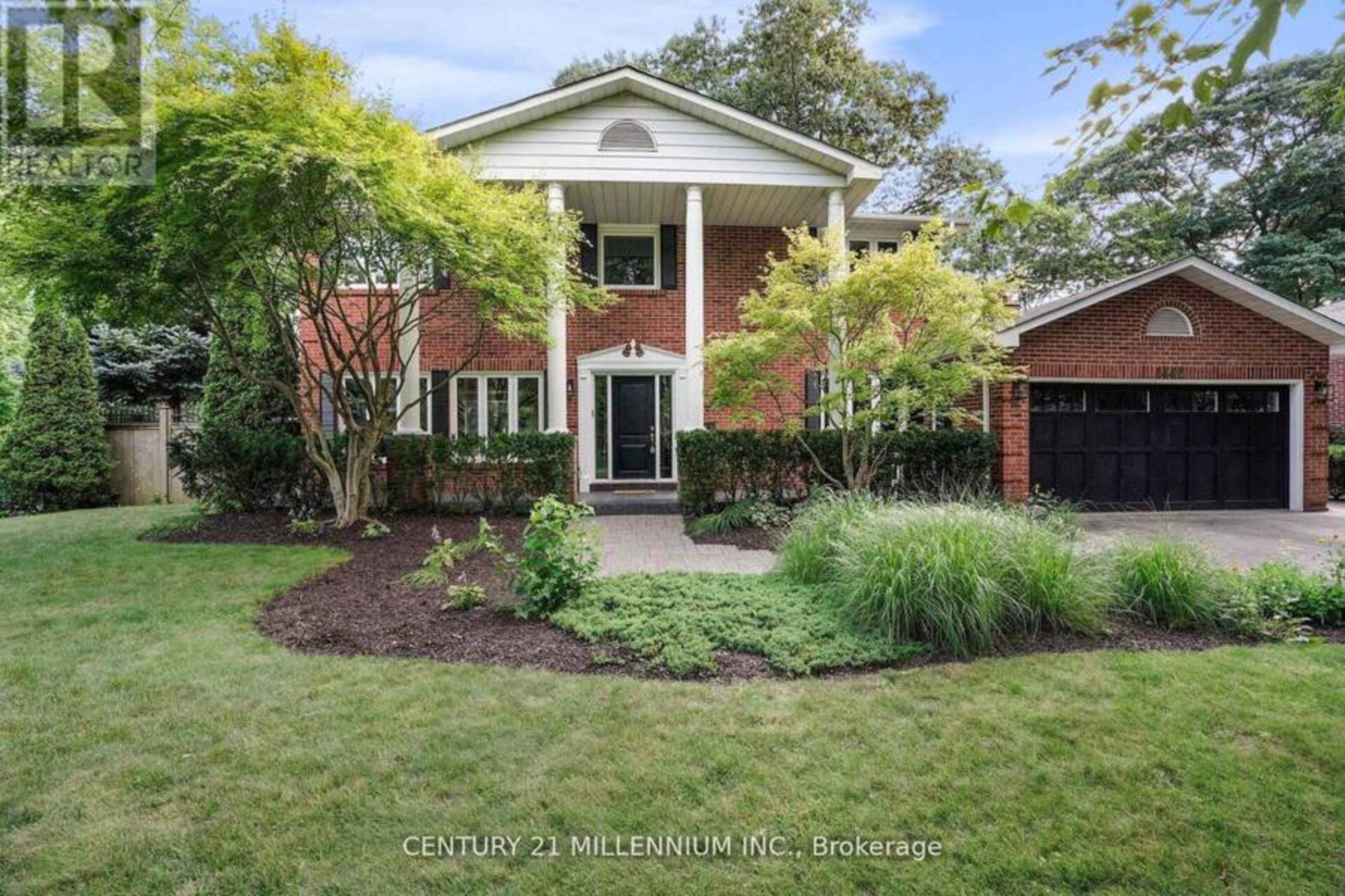 1446 DURHAM STREET Oakville 