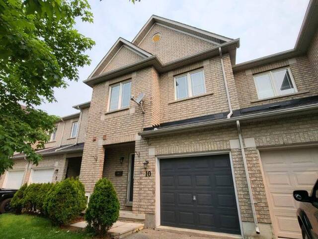 10 MARSHVIEW AVENUE Aurora Ontario