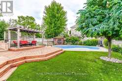 1880 SPRUCE HILL ROAD Pickering 