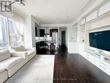 2302 - 21 BALMUTO STREET Toronto