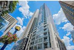 2302 - 21 BALMUTO STREET Toronto