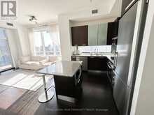 2302 - 21 BALMUTO STREET Toronto