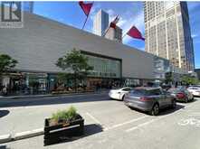 2302 - 21 BALMUTO STREET Toronto