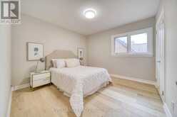 8 ELLIOTWOOD COURT Toronto