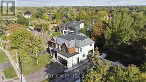 2082 BRIDGE ROAD W Oakville 