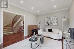 4 THEOBALDS CIRCLE Richmond Hill 