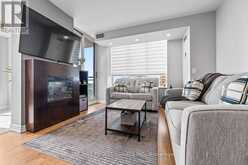 1211 - 330 RED MAPLE ROAD Richmond Hill 