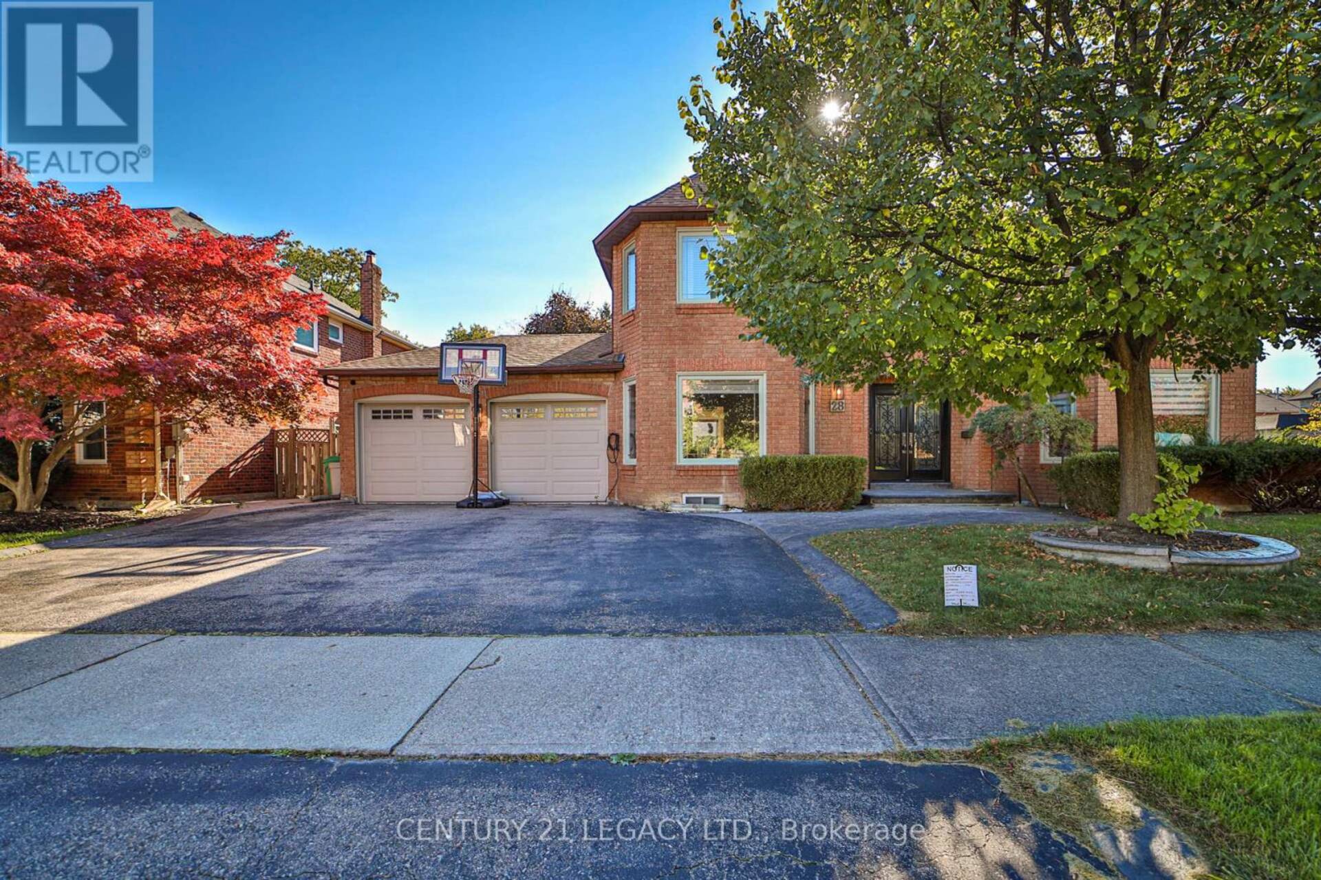 28 RIDELLE COURT Brampton