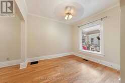 25 NORWOOD TERRACE Toronto