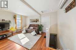 25 NORWOOD TERRACE Toronto