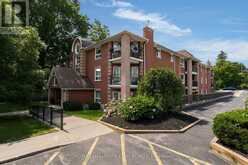 303 - 131 CLAPPERTON STREET Barrie 