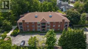 303 - 131 CLAPPERTON STREET Barrie 