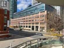 219 - 600 QUEENS QUAY W Toronto